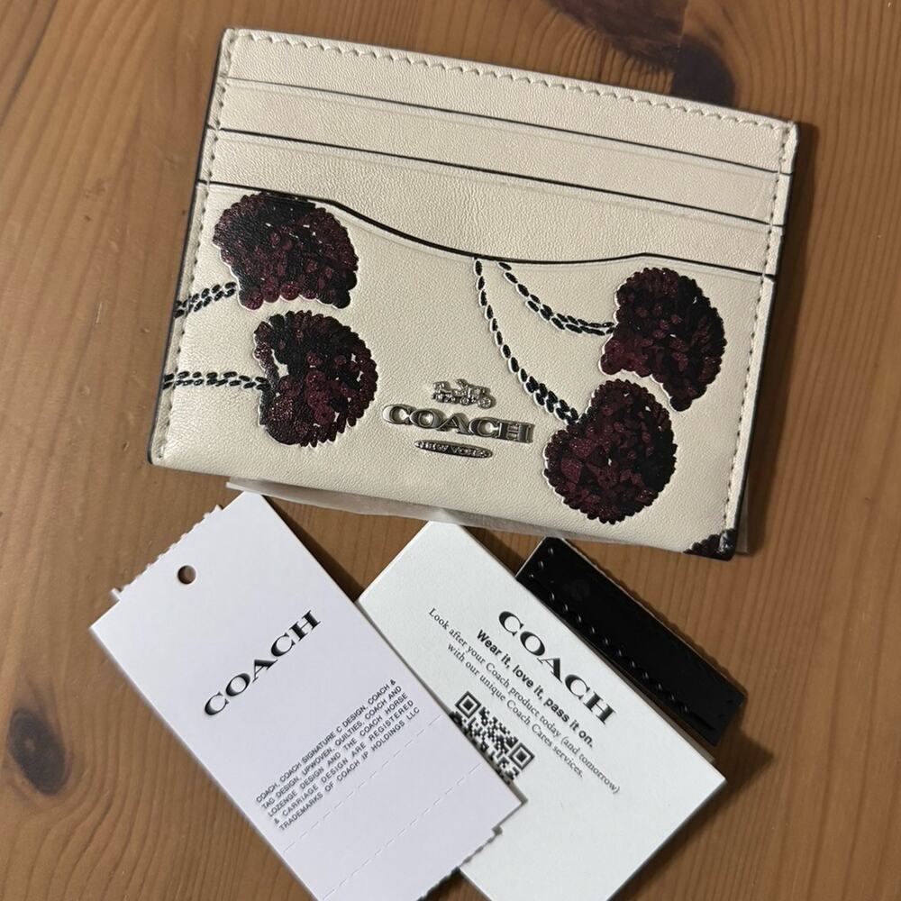 ❤️ Coach Slim Id Card Case With Cherry Print